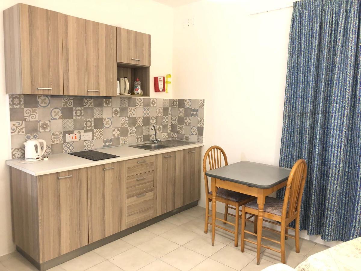 Porto Del Sol Guesthouse Wardija Luaran gambar